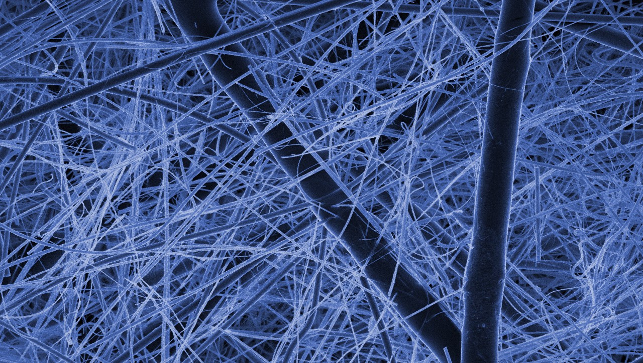 Modern filtration media technologies such as Donaldson’s Synteq XP Media feature thermally bonded fibers for a high level of efficiency and contaminant retention
